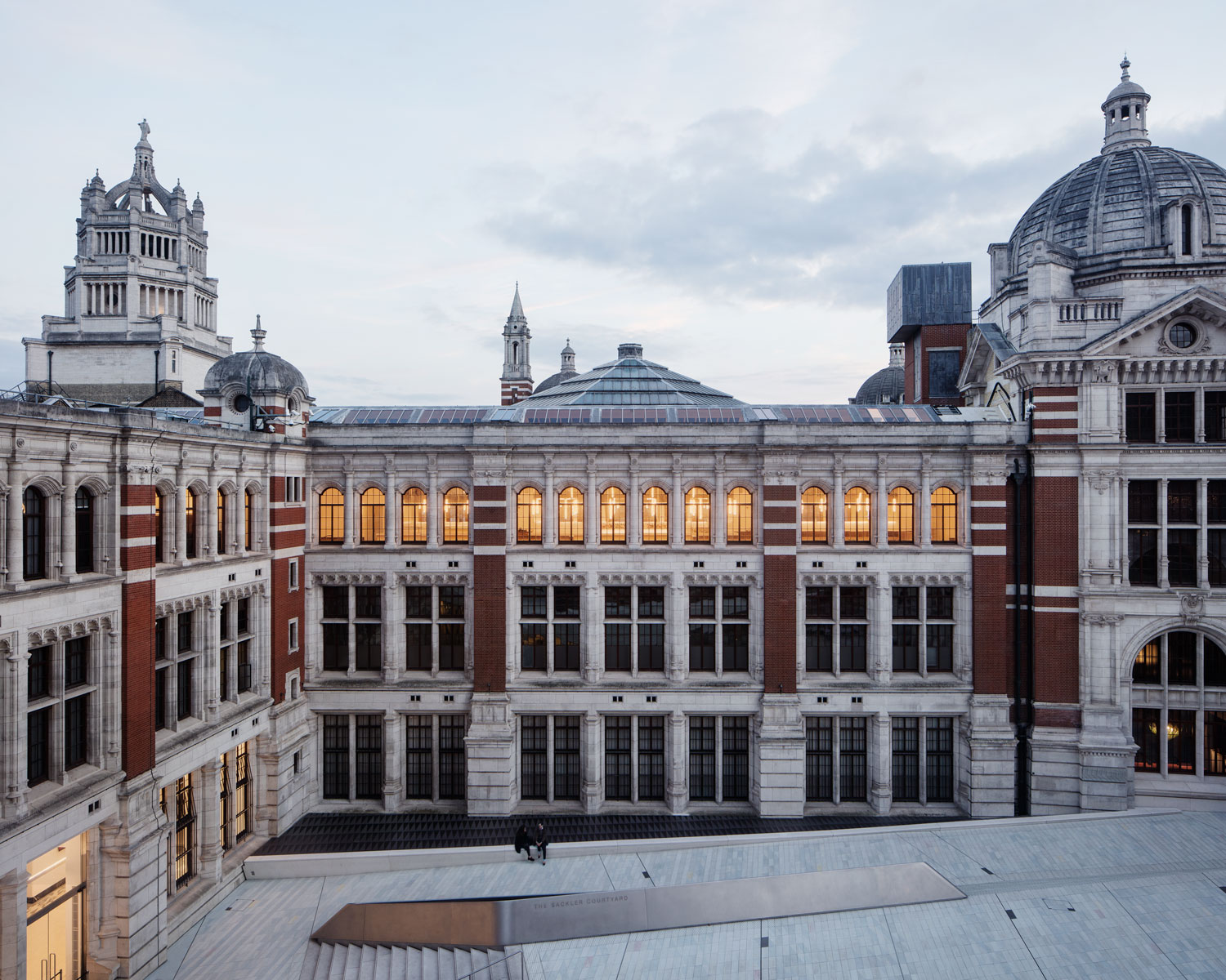 V&A Members' Room External V&A Courtyard