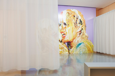 Linder: Femme/Objet at Musée d'Art Modern